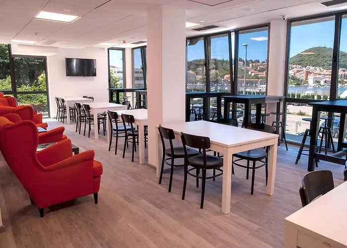 Hostel Sol